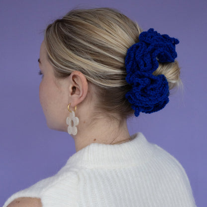 Scrunchie Blue- crochet